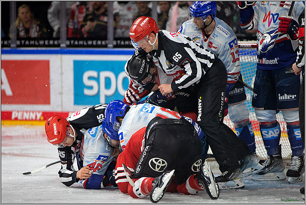 PENNY DEL; Koelner Haie-Adler Mannheim; Koeln, 21.03.2023